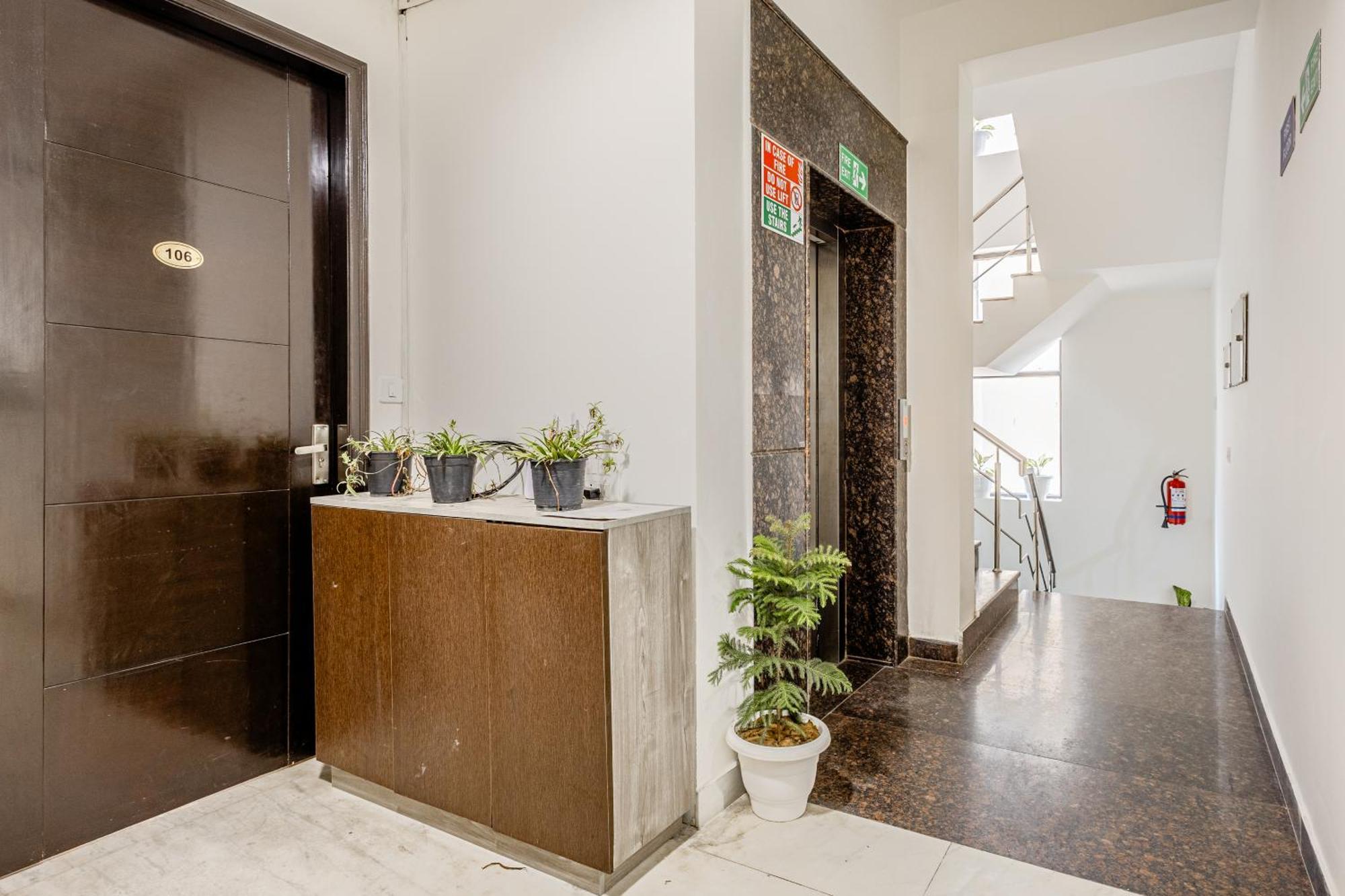 Lime Tree Service Apartment Golf Course Road, Gurgaon Extérieur photo