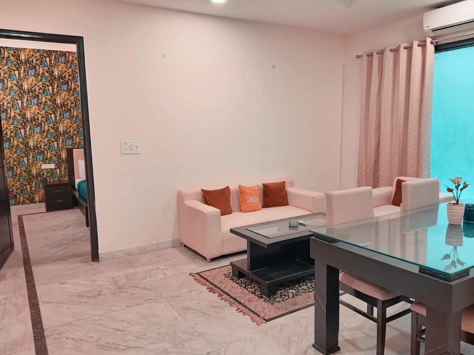 Lime Tree Service Apartment Golf Course Road, Gurgaon Extérieur photo
